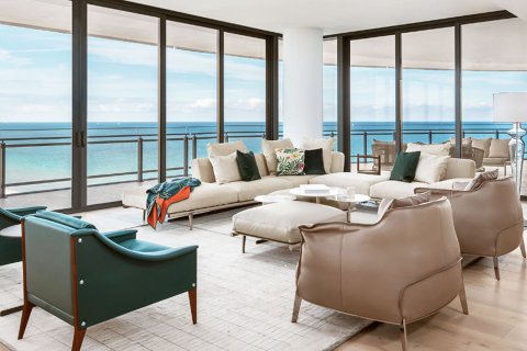 Apartment in EIGHTY SEVEN PARK in Miami Beach, Florida 2 bedrooms, 149 sq.m. № 26753 - photo 1