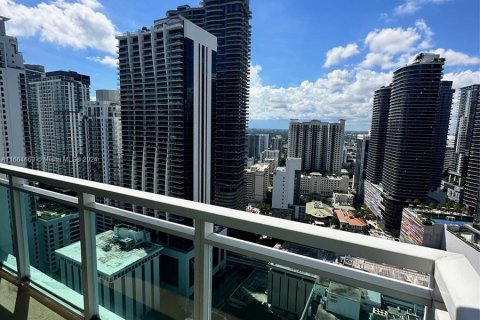 Condo in Miami, Florida, 1 bedroom  № 1375782 - photo 25