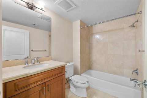 Condominio en venta en Hillsboro Beach, Florida, 3 dormitorios, 169.64 m2 № 959256 - foto 18