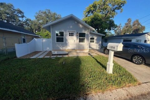 House in Clearwater, Florida 3 bedrooms, 123 sq.m. № 1393326 - photo 2