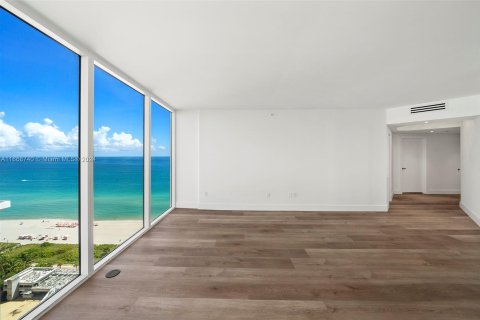 Condominio en venta en Miami Beach, Florida, 2 dormitorios, 128.21 m2 № 1387865 - foto 1