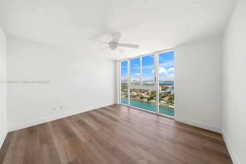 Condominio en venta en Miami Beach, Florida, 2 dormitorios, 128.21 m2 № 1387865 - foto 9