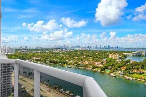 Condominio en venta en Miami Beach, Florida, 2 dormitorios, 128.21 m2 № 1387865 - foto 19