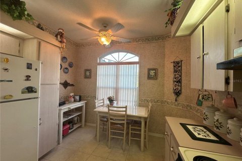 House in Ocala, Florida 2 bedrooms, 115.48 sq.m. № 1346778 - photo 14