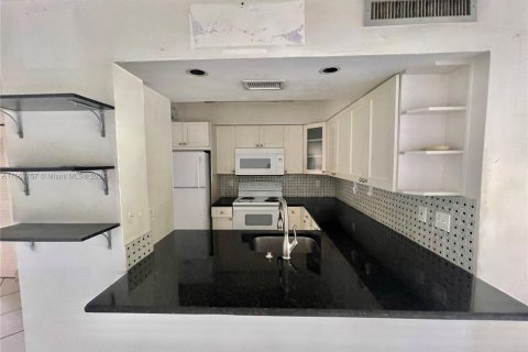 Condominio en venta en Pompano Beach, Florida, 2 dormitorios, 97.55 m2 № 1375574 - foto 7