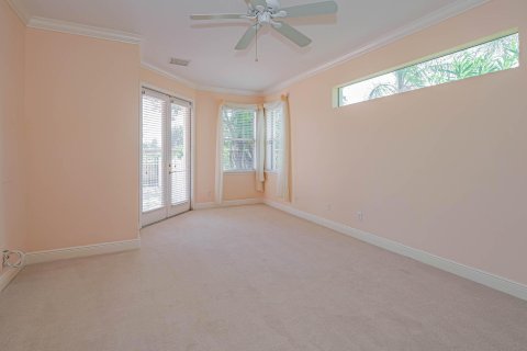 House in Vero Beach, Florida 3 bedrooms, 176.24 sq.m. № 1142409 - photo 22