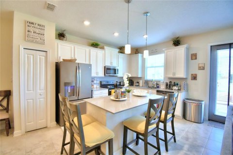 Townhouse in Kissimmee, Florida 3 bedrooms, 172.71 sq.m. № 1350231 - photo 11