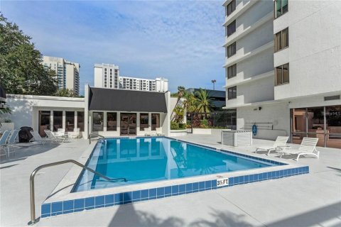 Condo in Orlando, Florida, 2 bedrooms  № 1350268 - photo 4