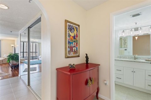 Condominio en alquiler en Orlando, Florida, 2 dormitorios, 124.3 m2 № 1350268 - foto 13