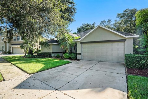 Casa en venta en Brandon, Florida, 3 dormitorios, 185.71 m2 № 1350230 - foto 2