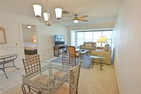 Condominio en venta en Delray Beach, Florida, 2 dormitorios, 106.65 m2 № 1407803 - foto 14