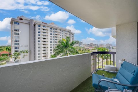 Copropriété à vendre à Coral Gables, Floride: 2 chambres, 104.89 m2 № 1306040 - photo 28