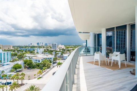 Condominio en alquiler en Fort Lauderdale, Florida, 2 dormitorios, 162.67 m2 № 1345275 - foto 24