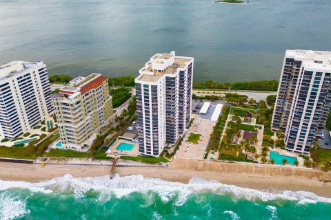 Copropriété à vendre à Riviera Beach, Floride: 3 chambres, 209.03 m2 № 883385 - photo 10