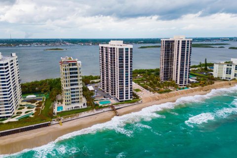 Condominio en venta en Riviera Beach, Florida, 3 dormitorios, 209.03 m2 № 883385 - foto 11