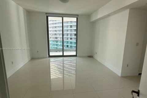 Copropriété à louer à Miami, Floride: 2 chambres, 142.05 m2 № 1348864 - photo 8