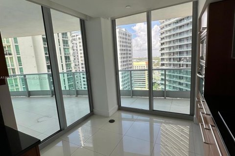 Copropriété à louer à Miami, Floride: 2 chambres, 142.05 m2 № 1348864 - photo 7