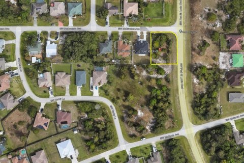 Купить земельный участок в Порт-Сент-Луси, Флорида № 146704 - фото 3
