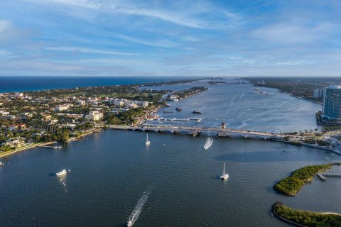 Condo in West Palm Beach, Florida, 2 bedrooms  № 1152175 - photo 20