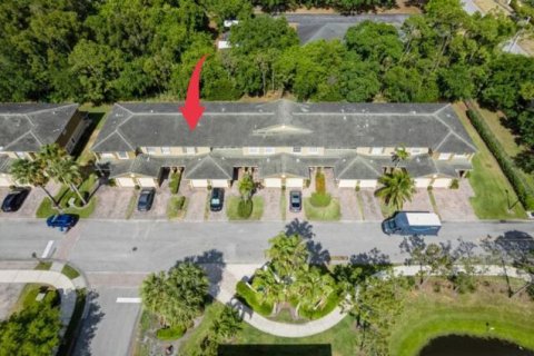 Touwnhouse à vendre à Stuart, Floride: 2 chambres, 118.91 m2 № 1152205 - photo 5