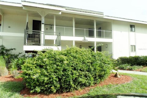 Condo in Wesley Chapel, Florida, 3 bedrooms  № 1376647 - photo 22