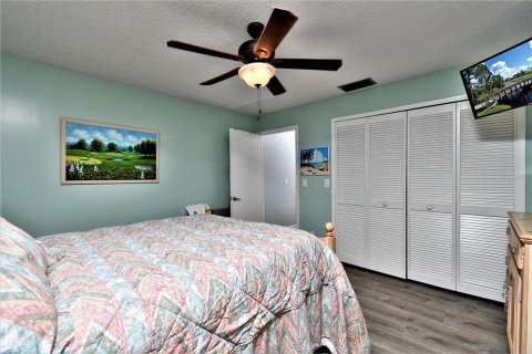 Condo in Punta Gorda, Florida, 2 bedrooms  № 485148 - photo 18