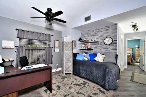 Condo in Punta Gorda, Florida, 2 bedrooms  № 485148 - photo 12