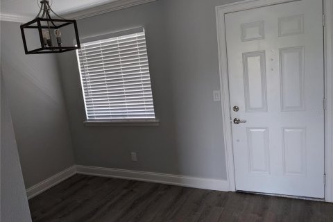 Condominio en venta en Tampa, Florida, 1 dormitorio, 62.99 m2 № 1088001 - foto 2