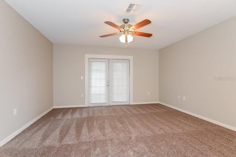 Touwnhouse à louer à Lakeland, Floride: 2 chambres, 112.97 m2 № 1339798 - photo 2