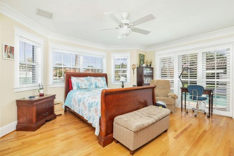 Casa en venta en Lake Worth, Florida, 5 dormitorios, 289.48 m2 № 860755 - foto 14