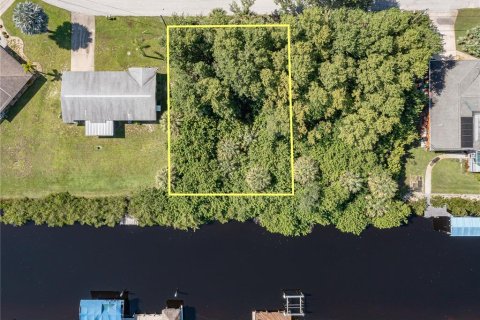 Terreno en venta en Port Charlotte, Florida № 243534 - foto 4