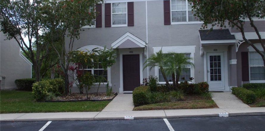 Townhouse in Oldsmar, Florida 2 bedrooms, 102.66 sq.m. № 1370016