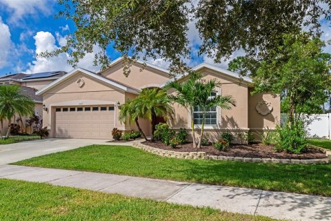 House in North Port, Florida 4 bedrooms, 206.15 sq.m. № 1383761 - photo 2