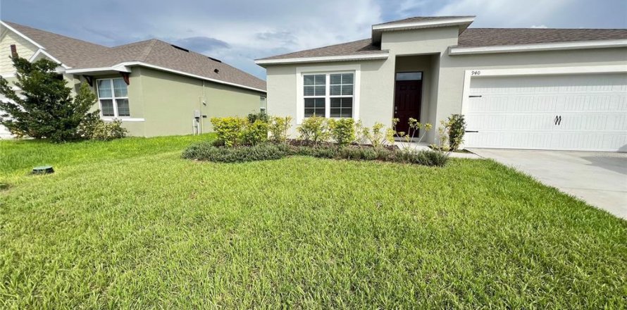 House in Davenport, Florida 4 bedrooms, 173.45 sq.m. № 1317210