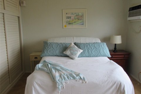Condo in Lauderdale-by-the-Sea, Florida, 1 bedroom  № 1224495 - photo 21