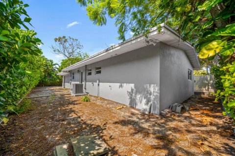 Villa ou maison à vendre à Wilton Manors, Floride: 3 chambres, 136.47 m2 № 1224723 - photo 9