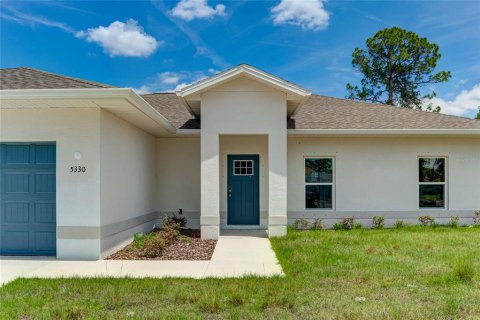 Villa ou maison à vendre à North Port, Floride: 3 chambres, 140 m2 № 1144411 - photo 2