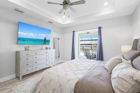 Casa en venta en Cape Coral, Florida, 4 dormitorios, 240.06 m2 № 1144377 - foto 22