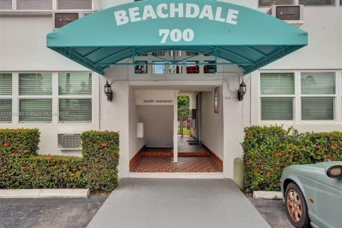 Copropriété à vendre à Fort Lauderdale, Floride: 2 chambres, 82.31 m2 № 1351689 - photo 18