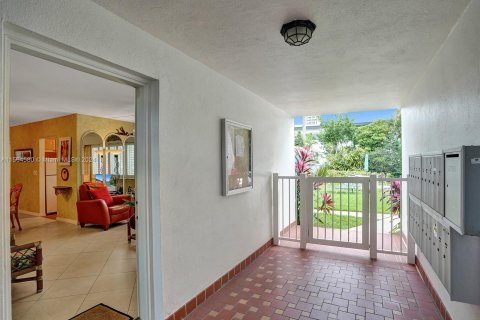 Copropriété à vendre à Fort Lauderdale, Floride: 2 chambres, 82.31 m2 № 1351689 - photo 20