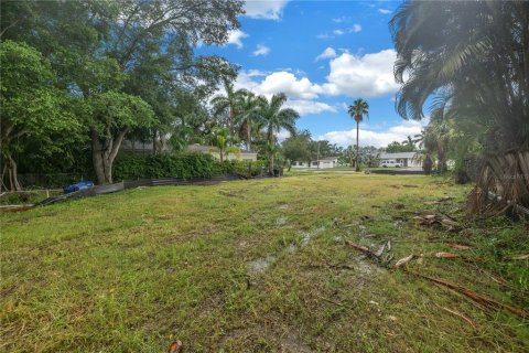 Terreno en venta en Saint Petersburg, Florida № 1334892 - foto 5