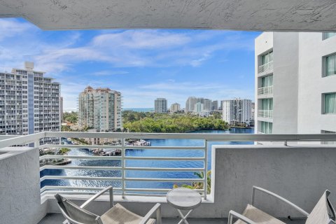 Condominio en venta en Fort Lauderdale, Florida, 1 dormitorio, 51.47 m2 № 1135443 - foto 23