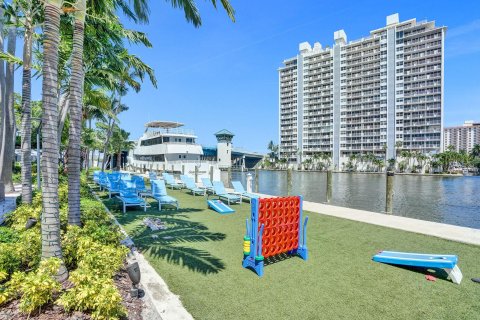 Condominio en venta en Fort Lauderdale, Florida, 1 dormitorio, 51.47 m2 № 1135443 - foto 12