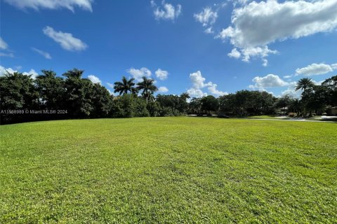 Land in Weston, Florida № 1118430 - photo 4