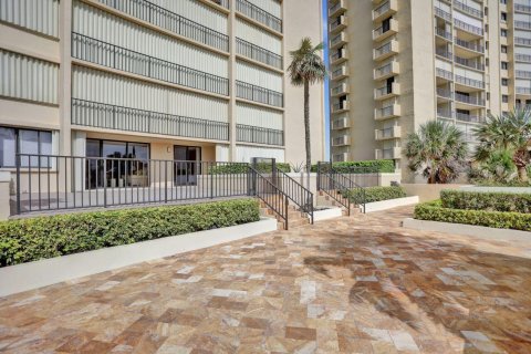 Copropriété à vendre à Jupiter, Floride: 2 chambres, 108.7 m2 № 1168782 - photo 19