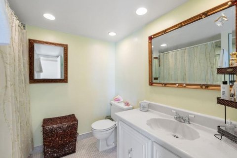 Condominio en venta en Hallandale Beach, Florida, 2 dormitorios, 104.98 m2 № 1168783 - foto 5