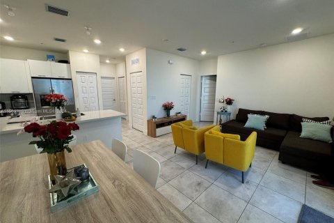 Copropriété à vendre à Doral, Floride: 3 chambres, 102.38 m2 № 1177994 - photo 9