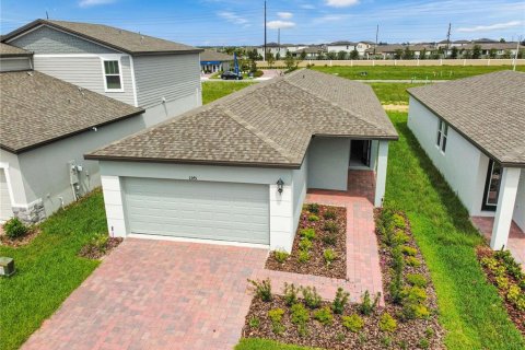 Villa ou maison à louer à Haines City, Floride: 4 chambres, 149.29 m2 № 1361907 - photo 1