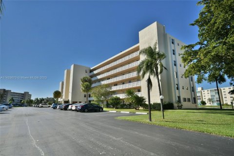 Condominio en venta en Dania Beach, Florida, 2 dormitorios, 110.55 m2 № 660549 - foto 2