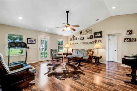 Casa en venta en Lakeland, Florida, 3 dormitorios, 201.88 m2 № 1137500 - foto 30